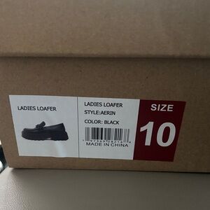 Steve Madden loafer